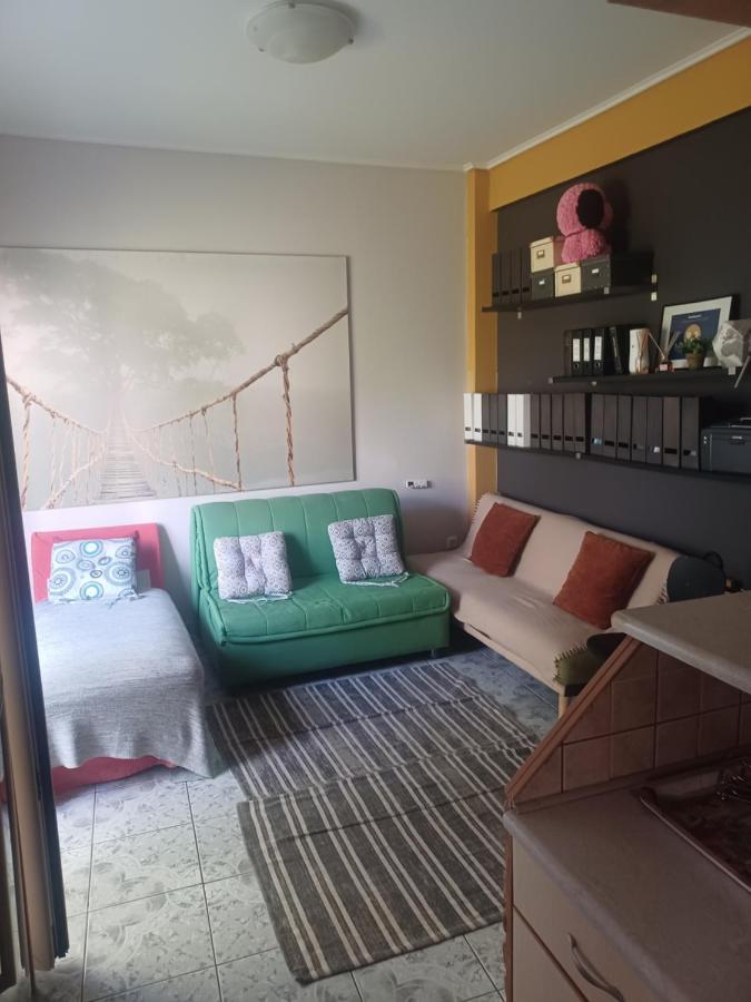Warm Cozy & Quiet Apartman Athén Kültér fotó